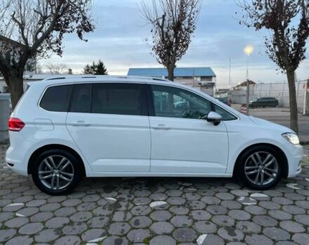 Белый Фольксваген Туран, объемом двигателя 2 л и пробегом 47 тыс. км за 7500 $, фото 7 на Automoto.ua