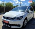 Белый Фольксваген Туран, объемом двигателя 1.6 л и пробегом 278 тыс. км за 13900 $, фото 1 на Automoto.ua