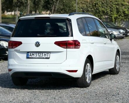 Белый Фольксваген Туран, объемом двигателя 2 л и пробегом 247 тыс. км за 16800 $, фото 3 на Automoto.ua