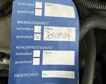 Белый Фольксваген Туран, объемом двигателя 1.6 л и пробегом 209 тыс. км за 17000 $, фото 26 на Automoto.ua