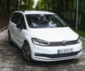 Белый Фольксваген Туран, объемом двигателя 1.97 л и пробегом 179 тыс. км за 21500 $, фото 1 на Automoto.ua