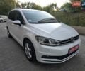 Білий Фольксваген Туран, об'ємом двигуна 2 л та пробігом 146 тис. км за 18900 $, фото 1 на Automoto.ua