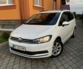 Белый Фольксваген Туран, объемом двигателя 1.6 л и пробегом 124 тыс. км за 17500 $, фото 1 на Automoto.ua