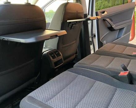 Белый Фольксваген Туран, объемом двигателя 1.6 л и пробегом 124 тыс. км за 17500 $, фото 16 на Automoto.ua