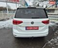 Белый Фольксваген Туран, объемом двигателя 1.6 л и пробегом 225 тыс. км за 17800 $, фото 5 на Automoto.ua