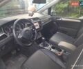 Белый Фольксваген Туран, объемом двигателя 2 л и пробегом 220 тыс. км за 15000 $, фото 2 на Automoto.ua