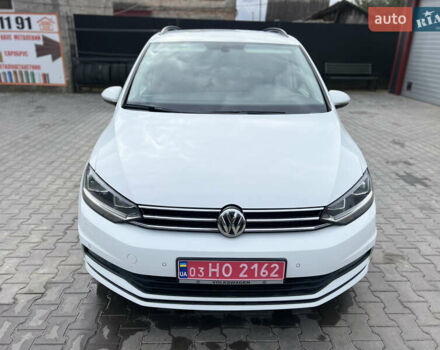 Белый Фольксваген Туран, объемом двигателя 1.97 л и пробегом 191 тыс. км за 17999 $, фото 4 на Automoto.ua