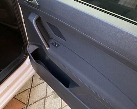 Белый Фольксваген Туран, объемом двигателя 1.6 л и пробегом 124 тыс. км за 17500 $, фото 11 на Automoto.ua