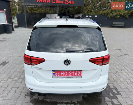 Белый Фольксваген Туран, объемом двигателя 1.97 л и пробегом 191 тыс. км за 17999 $, фото 7 на Automoto.ua