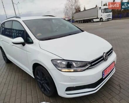 Білий Фольксваген Туран, об'ємом двигуна 2 л та пробігом 221 тис. км за 17500 $, фото 7 на Automoto.ua