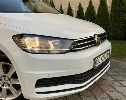 Белый Фольксваген Туран, объемом двигателя 1.6 л и пробегом 124 тыс. км за 17500 $, фото 47 на Automoto.ua