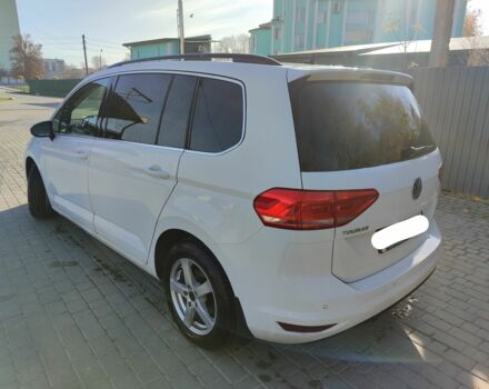 Белый Фольксваген Туран, объемом двигателя 2 л и пробегом 190 тыс. км за 19500 $, фото 2 на Automoto.ua