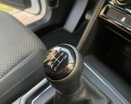 Белый Фольксваген Туран, объемом двигателя 1.6 л и пробегом 124 тыс. км за 17500 $, фото 28 на Automoto.ua