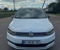 Білий Фольксваген Туран, об'ємом двигуна 1.97 л та пробігом 240 тис. км за 19999 $, фото 1 на Automoto.ua