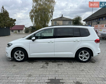Белый Фольксваген Туран, объемом двигателя 1.97 л и пробегом 191 тыс. км за 17999 $, фото 8 на Automoto.ua