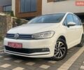 Белый Фольксваген Туран, объемом двигателя 2 л и пробегом 219 тыс. км за 18500 $, фото 1 на Automoto.ua