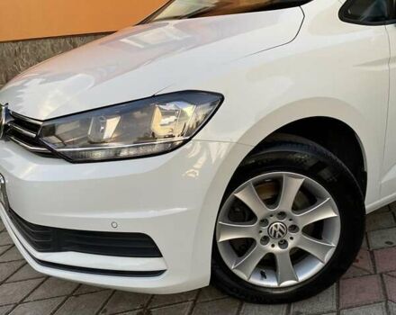 Белый Фольксваген Туран, объемом двигателя 1.6 л и пробегом 124 тыс. км за 17500 $, фото 54 на Automoto.ua