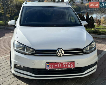 Белый Фольксваген Туран, объемом двигателя 2 л и пробегом 220 тыс. км за 17997 $, фото 23 на Automoto.ua