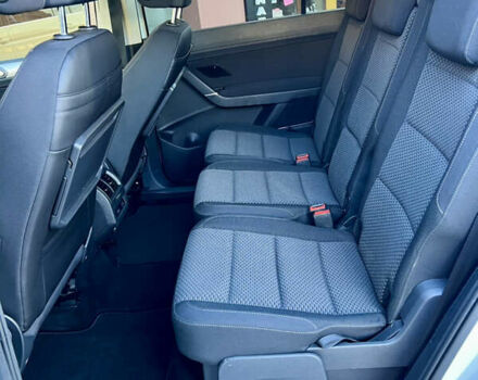 Белый Фольксваген Туран, объемом двигателя 2 л и пробегом 220 тыс. км за 18390 $, фото 54 на Automoto.ua