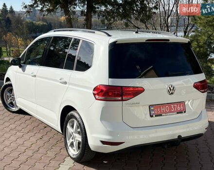 Белый Фольксваген Туран, объемом двигателя 2 л и пробегом 220 тыс. км за 18390 $, фото 14 на Automoto.ua