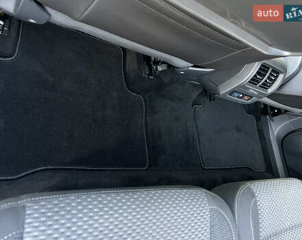 Белый Фольксваген Туран, объемом двигателя 2 л и пробегом 220 тыс. км за 18390 $, фото 51 на Automoto.ua