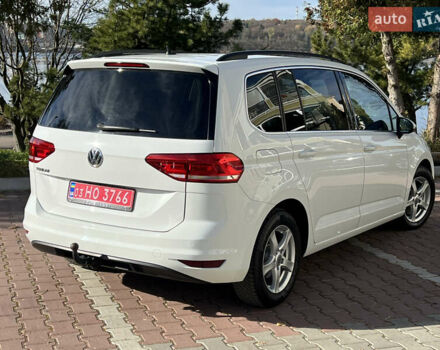 Белый Фольксваген Туран, объемом двигателя 2 л и пробегом 220 тыс. км за 18390 $, фото 30 на Automoto.ua
