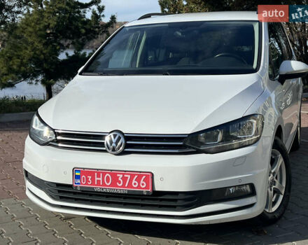Белый Фольксваген Туран, объемом двигателя 2 л и пробегом 220 тыс. км за 17997 $, фото 15 на Automoto.ua
