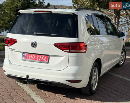 Белый Фольксваген Туран, объемом двигателя 2 л и пробегом 220 тыс. км за 18390 $, фото 28 на Automoto.ua