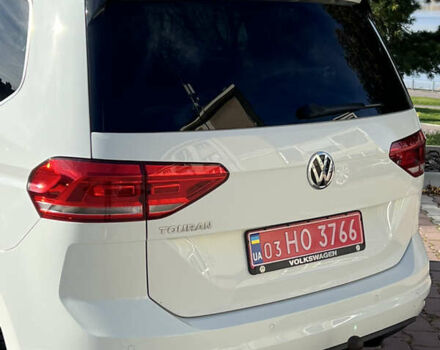 Белый Фольксваген Туран, объемом двигателя 2 л и пробегом 220 тыс. км за 18390 $, фото 12 на Automoto.ua