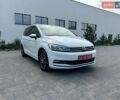 Білий Фольксваген Туран, об'ємом двигуна 2 л та пробігом 142 тис. км за 22900 $, фото 1 на Automoto.ua