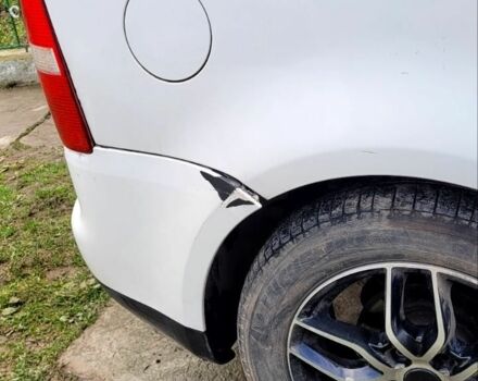 Белый Фольксваген Туран, объемом двигателя 2 л и пробегом 578 тыс. км за 2000 $, фото 4 на Automoto.ua