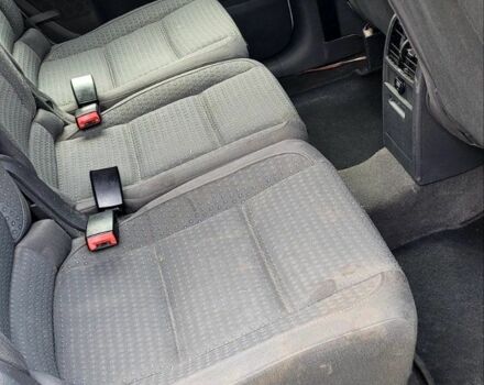 Белый Фольксваген Туран, объемом двигателя 2 л и пробегом 578 тыс. км за 2000 $, фото 10 на Automoto.ua