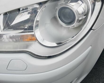 Белый Фольксваген Туран, объемом двигателя 1.4 л и пробегом 160 тыс. км за 7500 $, фото 6 на Automoto.ua