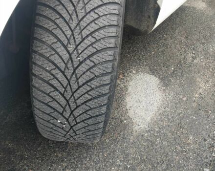 Белый Фольксваген Туран, объемом двигателя 1.4 л и пробегом 160 тыс. км за 7500 $, фото 8 на Automoto.ua