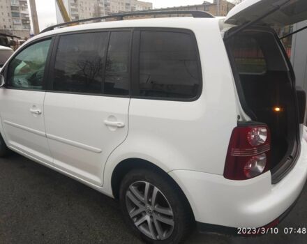 Белый Фольксваген Туран, объемом двигателя 1.4 л и пробегом 160 тыс. км за 7500 $, фото 9 на Automoto.ua