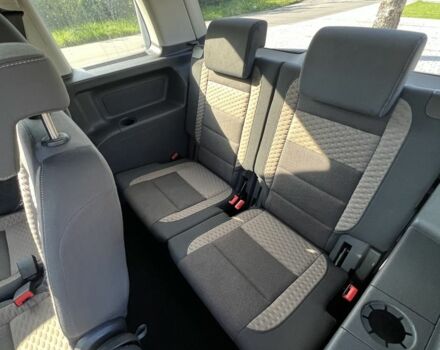 Белый Фольксваген Туран, объемом двигателя 1.4 л и пробегом 208 тыс. км за 6750 $, фото 6 на Automoto.ua