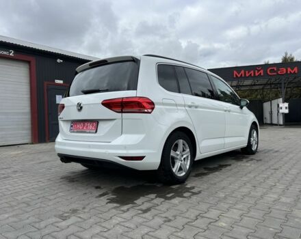 Белый Фольксваген Туран, объемом двигателя 2 л и пробегом 190 тыс. км за 18300 $, фото 2 на Automoto.ua