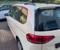Білий Фольксваген Туран, об'ємом двигуна 2 л та пробігом 3 тис. км за 15221 $, фото 4 на Automoto.ua