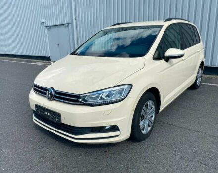 Белый Фольксваген Туран, объемом двигателя 2 л и пробегом 42 тыс. км за 11500 $, фото 2 на Automoto.ua