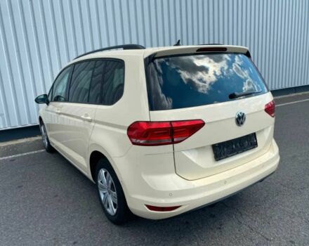 Белый Фольксваген Туран, объемом двигателя 2 л и пробегом 42 тыс. км за 11500 $, фото 5 на Automoto.ua