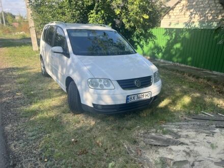 Фольксваген Туран 2004 у Краматорске на Automoto.ua Білий Фольксваген Туран, об'ємом двигуна 2 л та пробігом 141 тис. км за 6500 $, фото 1 на Automoto.ua