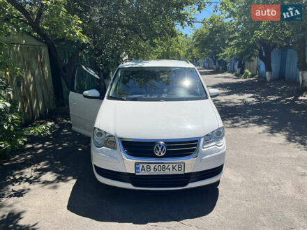 Фольксваген Туран 2009 в Виннице на Automoto.ua Белый Фольксваген Туран, объемом двигателя 1.4 л и пробегом 171 тыс. км за 7700 $, фото 1 на Automoto.ua