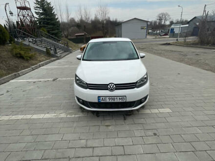 Фольксваген Туран 2011 в Бориславе на Automoto.ua Белый Фольксваген Туран, объемом двигателя 1.39 л и пробегом 160 тыс. км за 9500 $, фото 1 на Automoto.ua