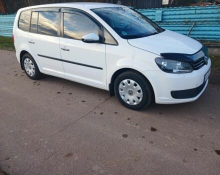 Білий Фольксваген Туран, об'ємом двигуна 1.6 л та пробігом 255 тис. км за 9300 $, фото 1 на Automoto.ua