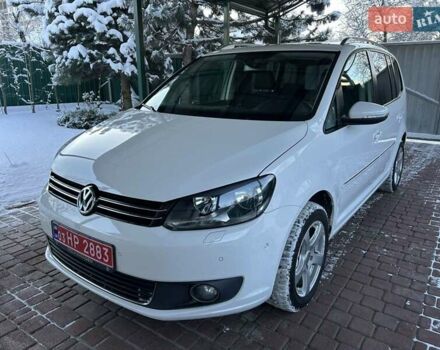 Білий Фольксваген Туран, об'ємом двигуна 1.4 л та пробігом 195 тис. км за 9999 $, фото 1 на Automoto.ua