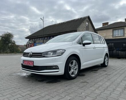 Белый Фольксваген Туран, объемом двигателя 2 л и пробегом 190 тыс. км за 18300 $, фото 1 на Automoto.ua