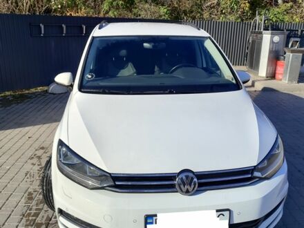 Фольксваген Туран 2019 у Каменце-Подольском на Automoto.ua Білий Фольксваген Туран, об'ємом двигуна 2 л та пробігом 188 тис. км за 19500 $, фото 1 на Automoto.ua