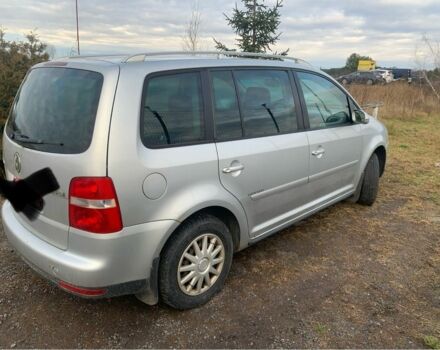 Бежевый Фольксваген Туран, объемом двигателя 1.6 л и пробегом 360 тыс. км за 2000 $, фото 3 на Automoto.ua