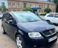 Бежевый Фольксваген Туран, объемом двигателя 3.5 л и пробегом 361 тыс. км за 6500 $, фото 1 на Automoto.ua