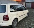 Бежевый Фольксваген Туран, объемом двигателя 1.9 л и пробегом 330 тыс. км за 5000 $, фото 3 на Automoto.ua
